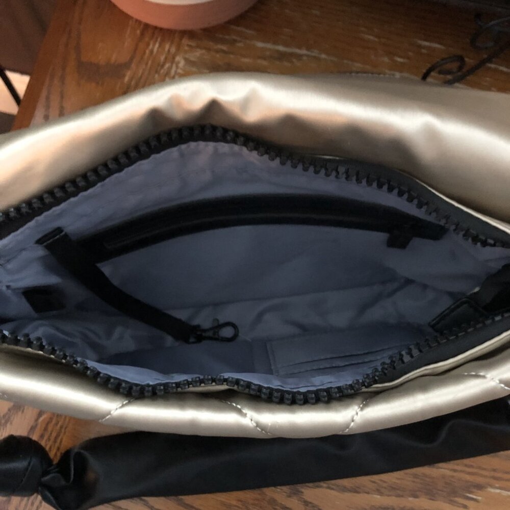 Shawn Killinger x IHKWIP Knotted Shoulder Bag/ Handbag/ Purse Met Champagne - Picture 3 of 4